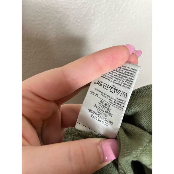 GAP True Skinny Olive Green Raw Hem Jeans Size 8/29P - Picture 11 of 12